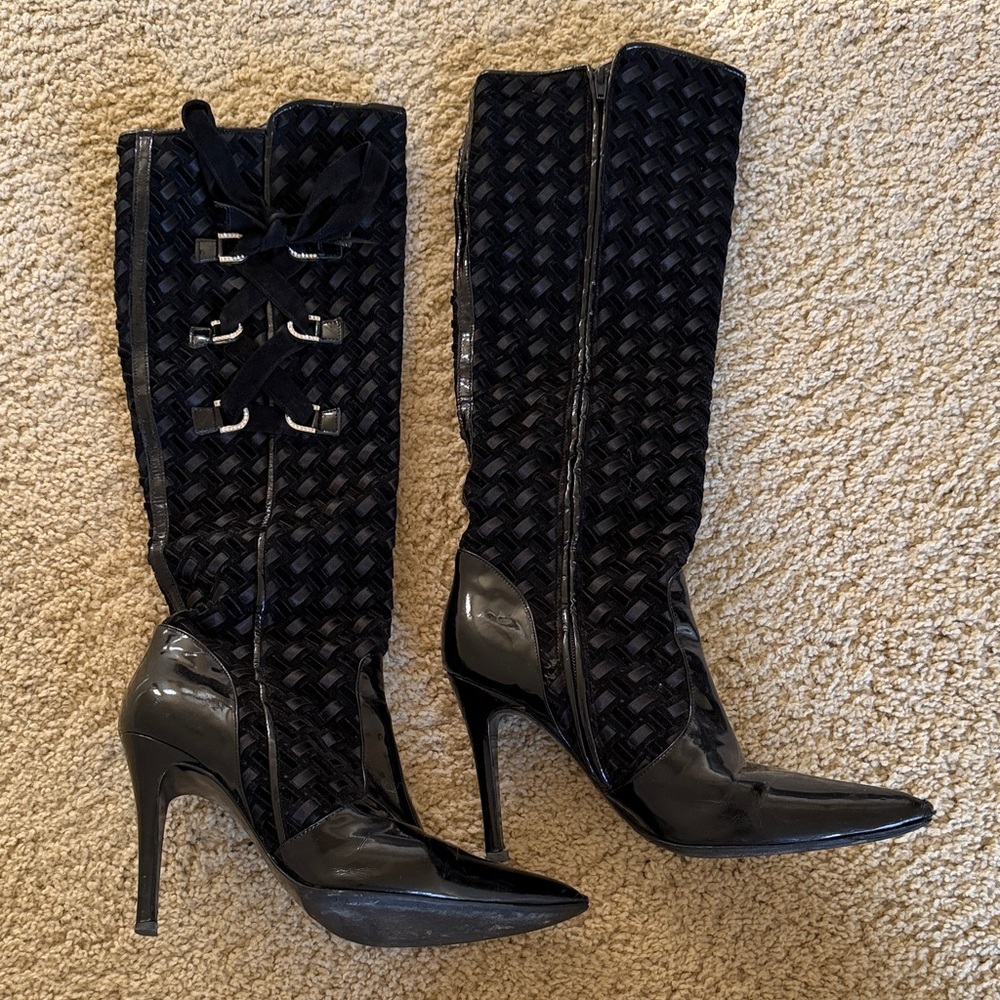 Vintage Versace Black Textured & Patent Heeled Boots Size 39 - Picture 1 of 7